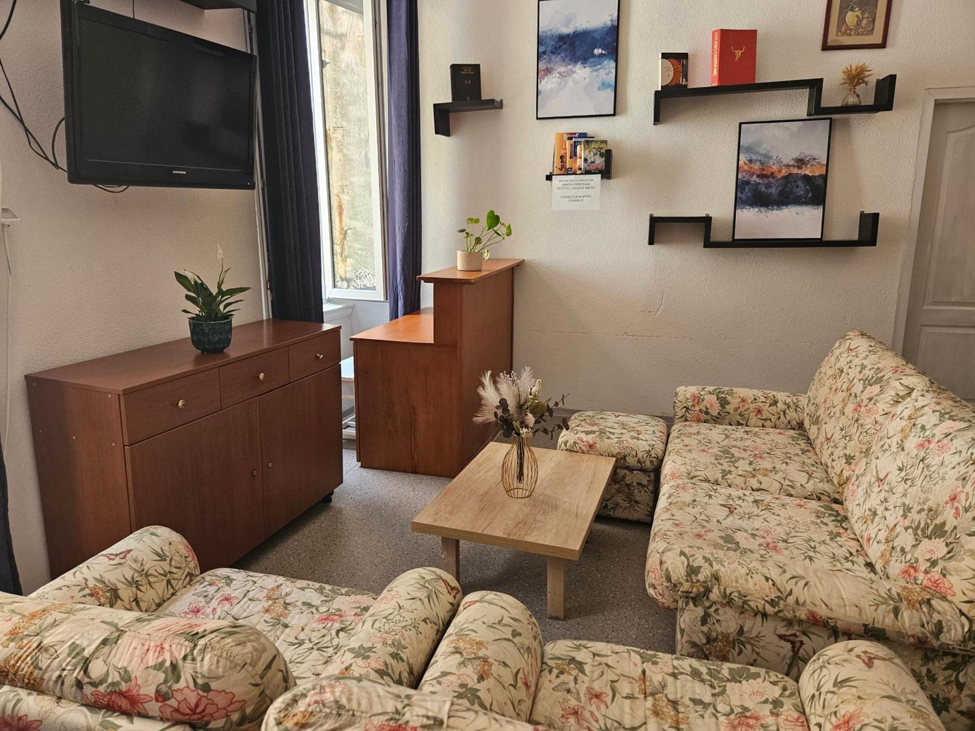 Castello Hostel Dubrovnik Buitenkant foto