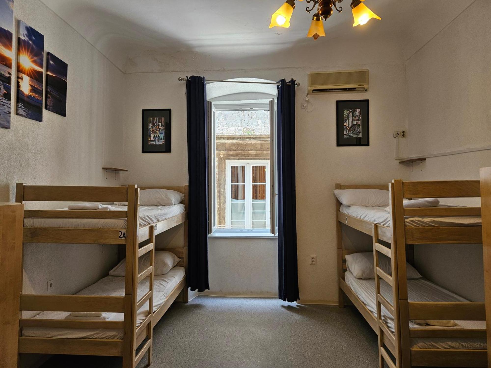 Castello Hostel Dubrovnik Buitenkant foto